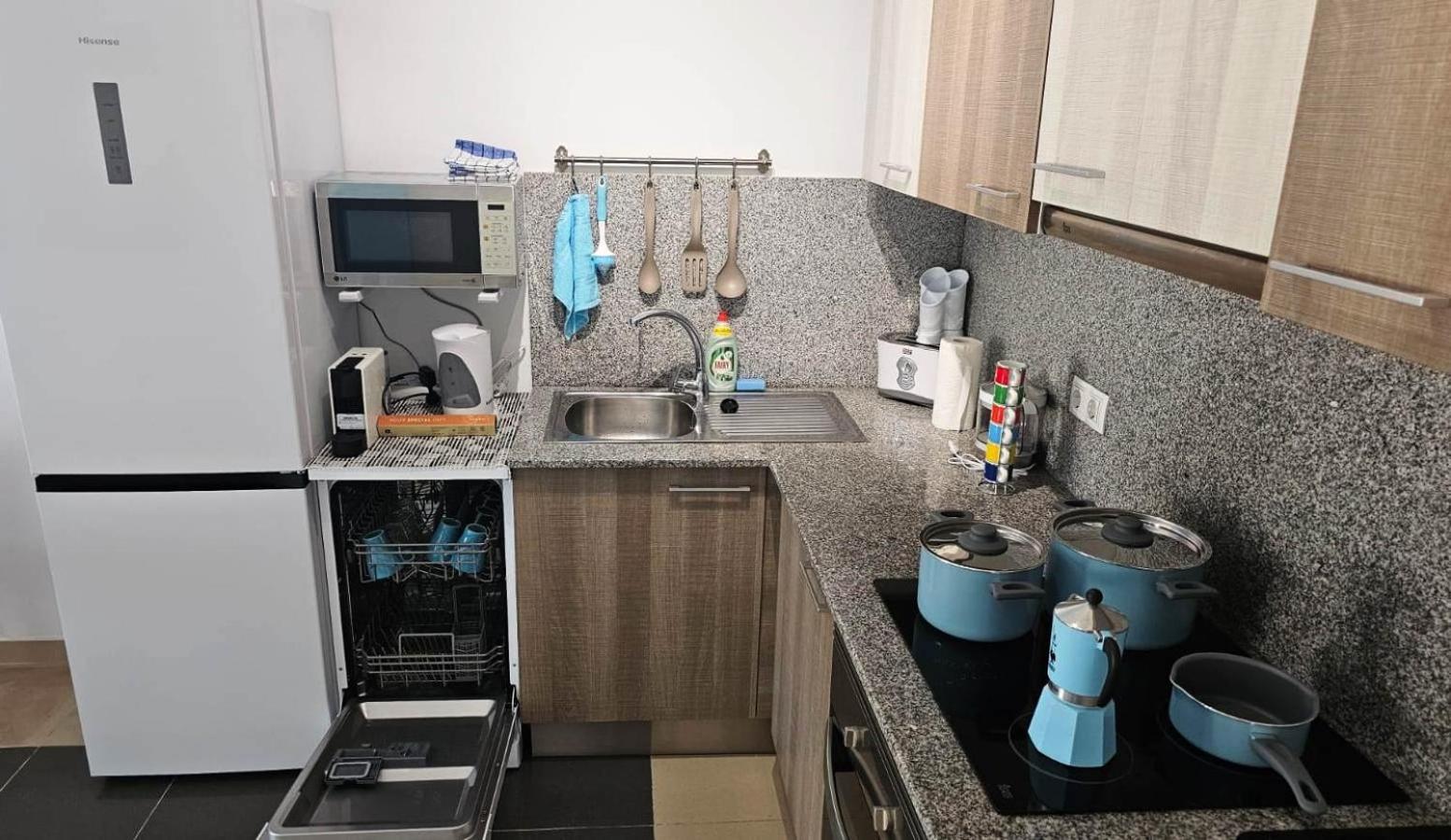 פלאיה פראיסו Blue Bay Paradise - Beach Front Apartment With Sea View מראה חיצוני תמונה
