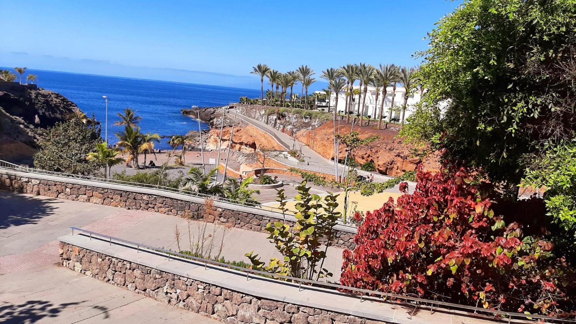 פלאיה פראיסו Blue Bay Paradise - Beach Front Apartment With Sea View מראה חיצוני תמונה